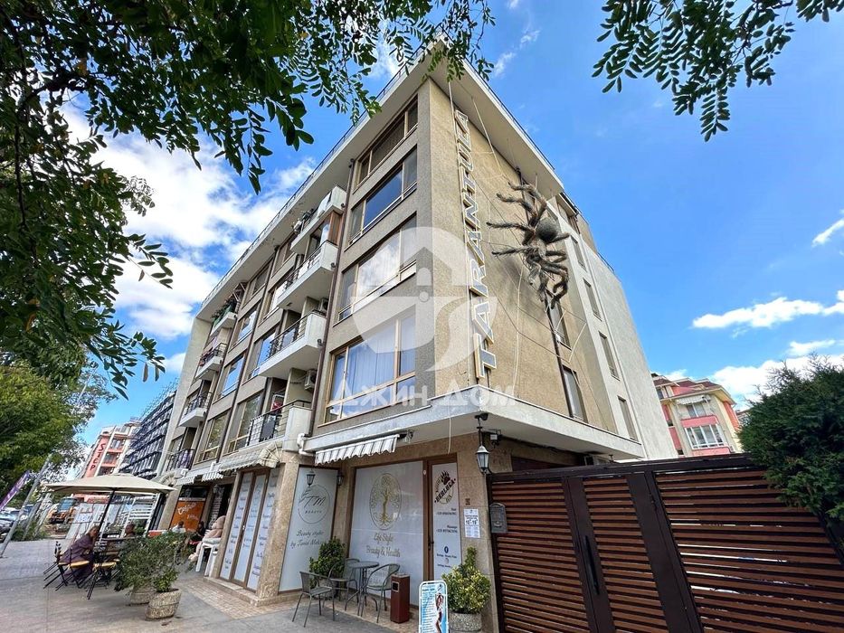 Продава се Двустаен апартамент в к.к. Слънчев бряг - 64 кв.м за 1375 €/кв.м - Снимка #9