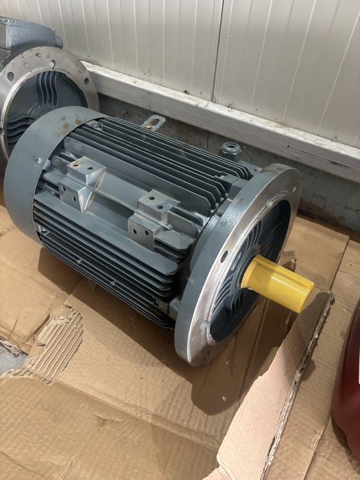 Motor Trifazat Electric 12 kw Folosit la Stand de frana UNIVERSAL CLASA 2,3 ITP