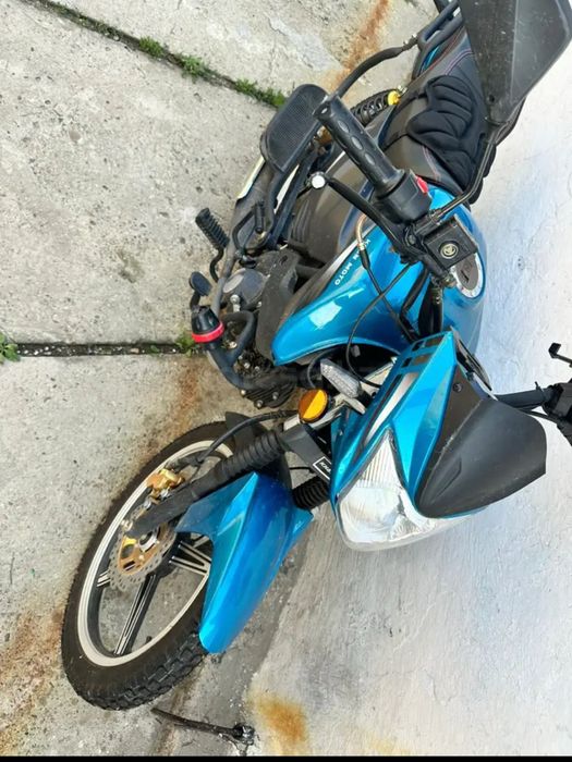 Мопед срочно продам! Новый