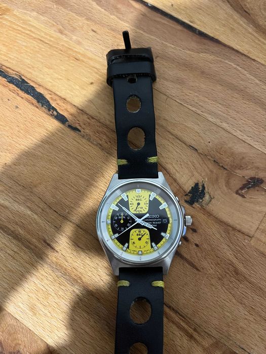 Ceas Seiko Retro Vintage V657-9030 Chronograph anii 80-90 batman - galben/negru