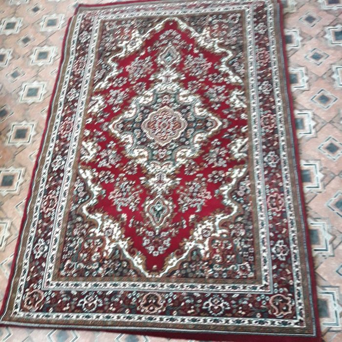 Персийски килими и пътеки