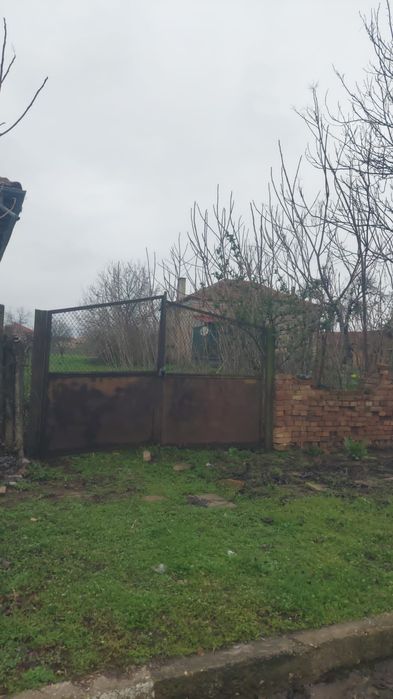 Парцел в регулация