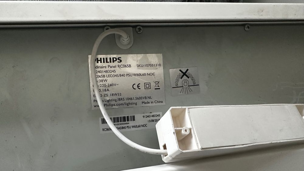Philips - LED панели LED/34W/230V 5 600K UGR< 22 IP40