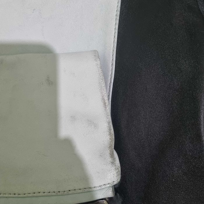 Кожаная женская куртка