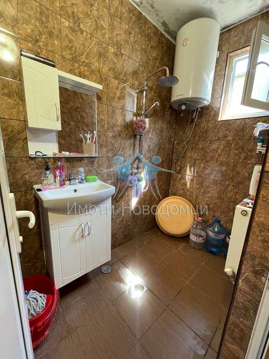 Продава се Къща в Шумен, Добруджански - 216 кв.м за 673 €/кв.м - Снимка #6