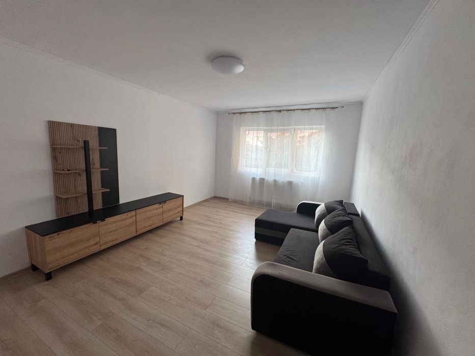 DE ÎNCHIRIAT – Apartament 2 camere