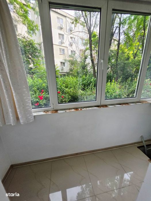 Apartament 3 camere de inchiriat, 9 Mai, 2 bai, beci