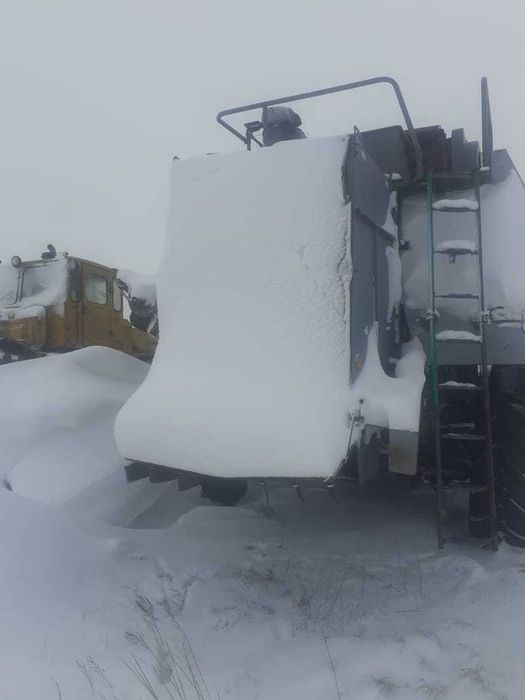 Комбайн Вектор 410