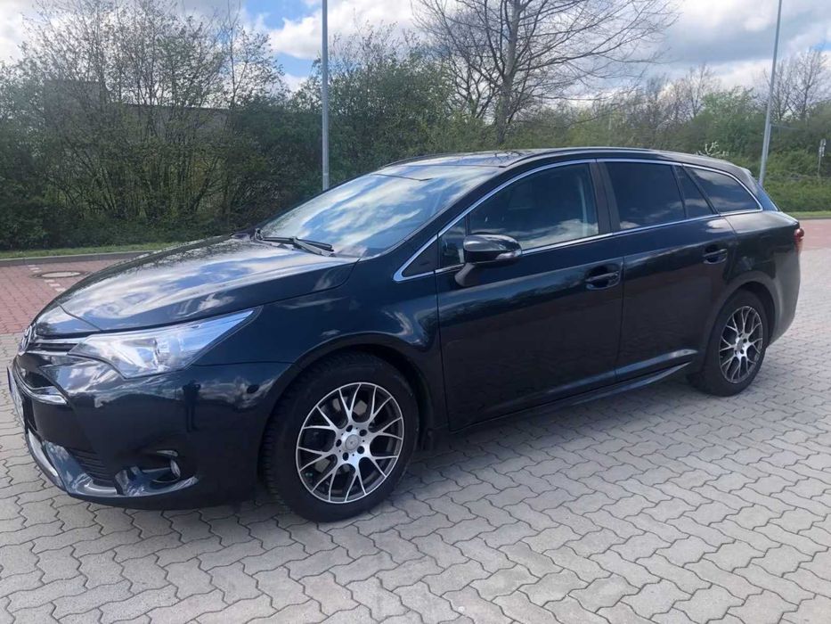 Toyota Avensis 2015година. 2.0 D-4D 143к.с.