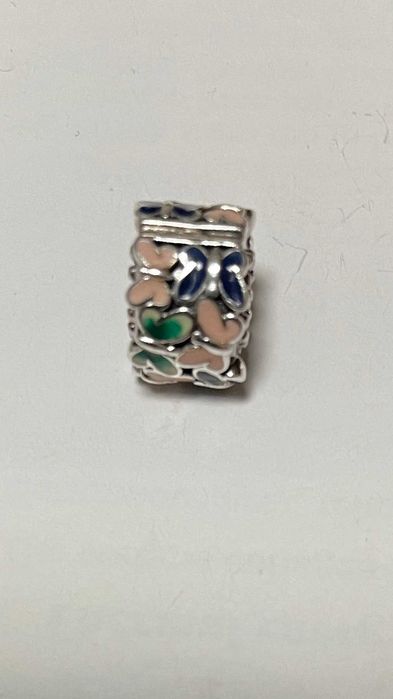 Oригинални сребърни талисмани Pandora.