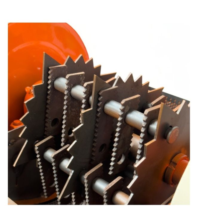 Продам дробилку для зерна