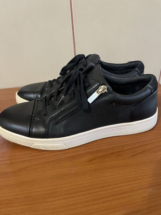 Adidasi calvin klein