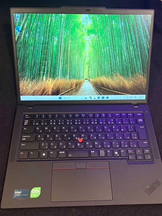 Lenovo ThinkPad T14 5th Gen. 14"FHD+ IPS, cpu Ultra 7, Ram 32 Gb, 512 Gb SSD NVMe, Гаранция до 30. X. 2027г.