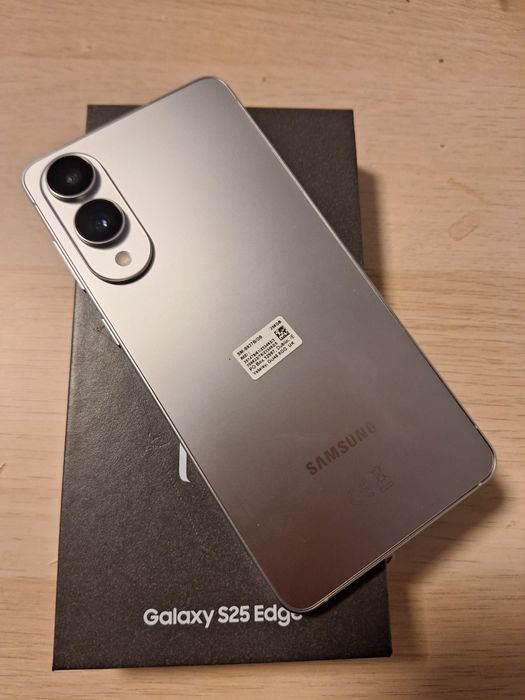 Samsung s25 Edge с гаранция Бартер