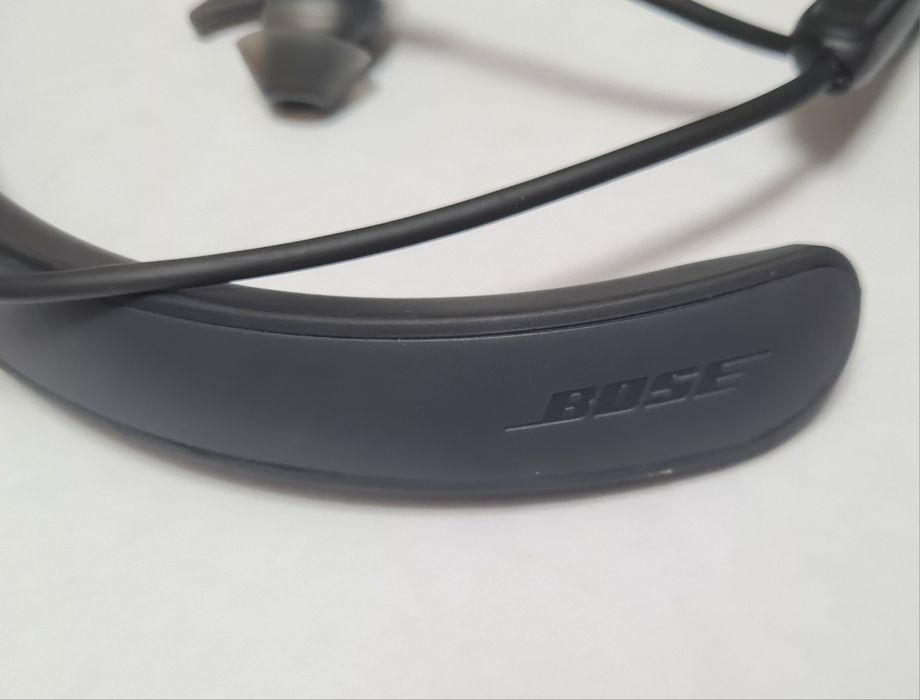 Bose Quietcontrol 30 căști wireless in-ear