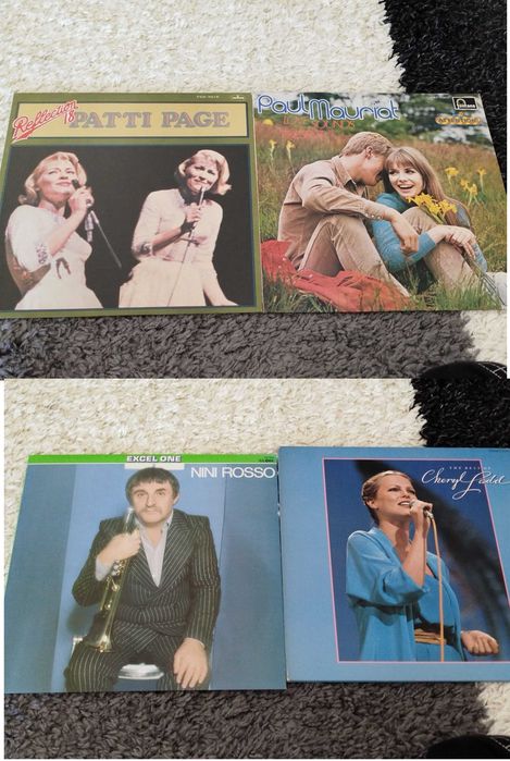 PACK MIX 25 Discuri Vinil LP - Muzica PRESE JAPONEZE -Editii Rare-  POP ; EASY  (VG; VG+ )