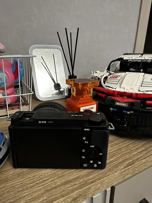 Фотоаппарат Sony ZV-E10