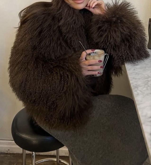 Палто - пухкаво - кафяво