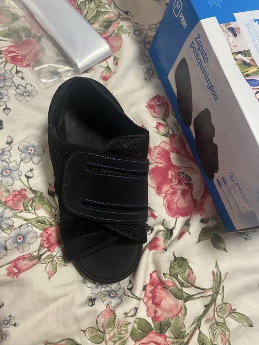 Ортопедична следоперационна обувка и ботуш за къпане