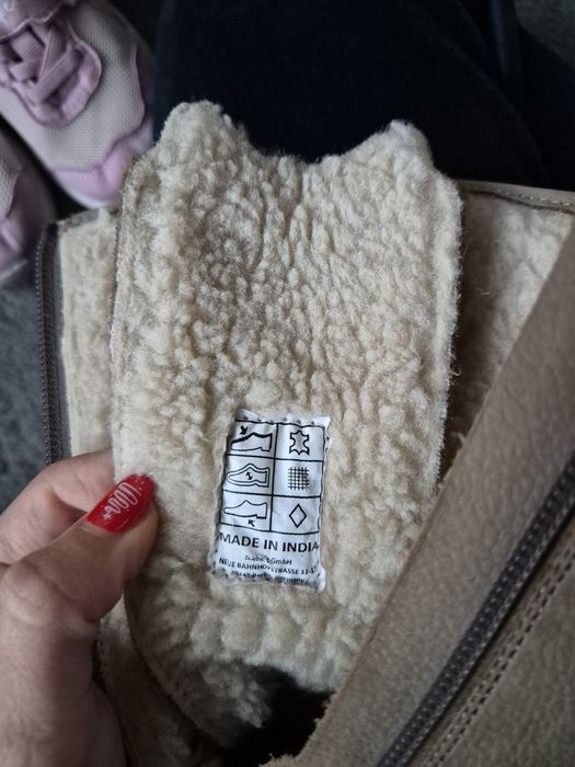 Обувки за момиче, ботуши, маратонки ест кожа 25 номер