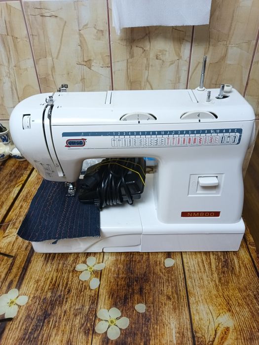 Mașini de cusut electrice