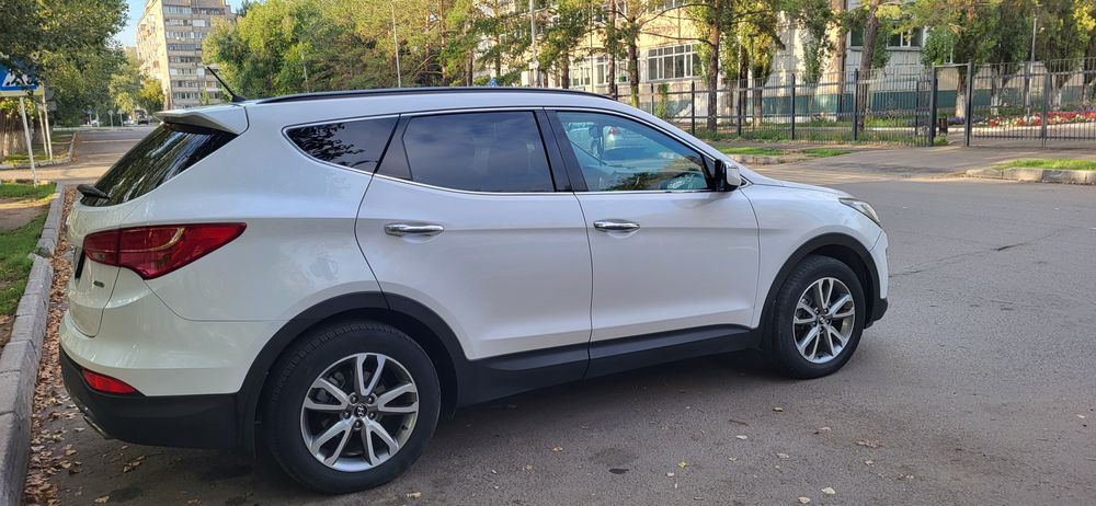 Продам Hyundai Santa Fe