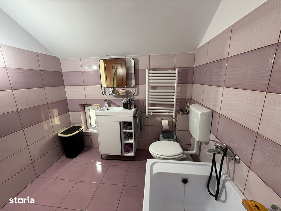 Casa tip duplex de vânzare