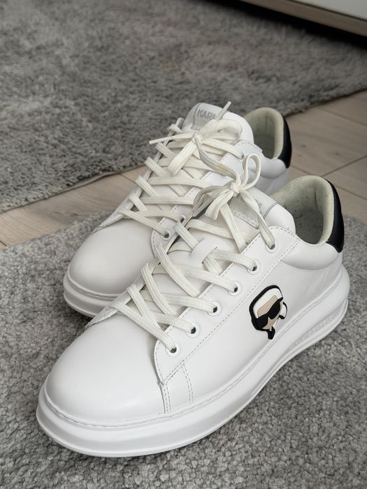 Karl lagerfeld 42