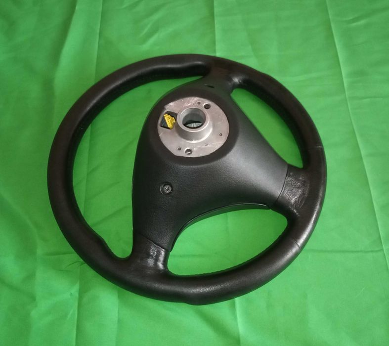 Руль Audi с подушкой