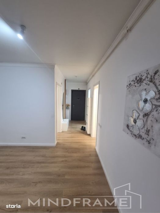 Metropolitan Residence, Viilor - Parcul Carol