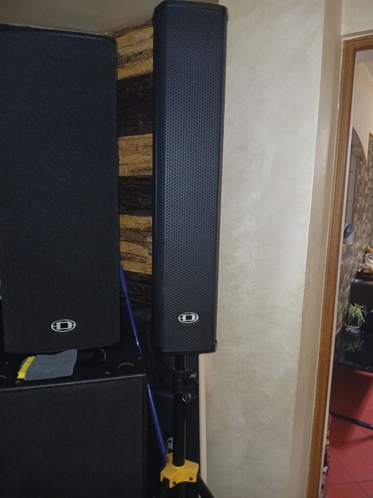 Vand dynacord ts 400 ca noi 600 w rms cu huse  totul oroginal