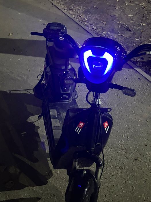 Продам электра скутер ск8 Sk8