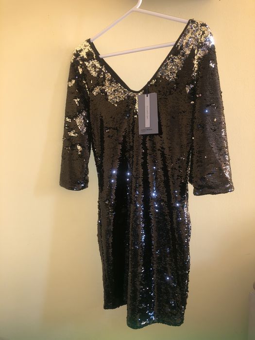 Нова рокля с пайети