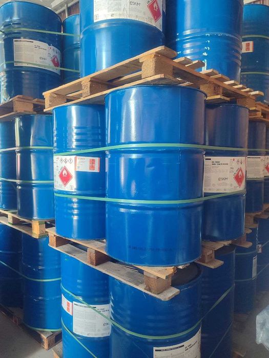 Poliefir smola Eskim ES-1060. Bir boshka 500 dol.