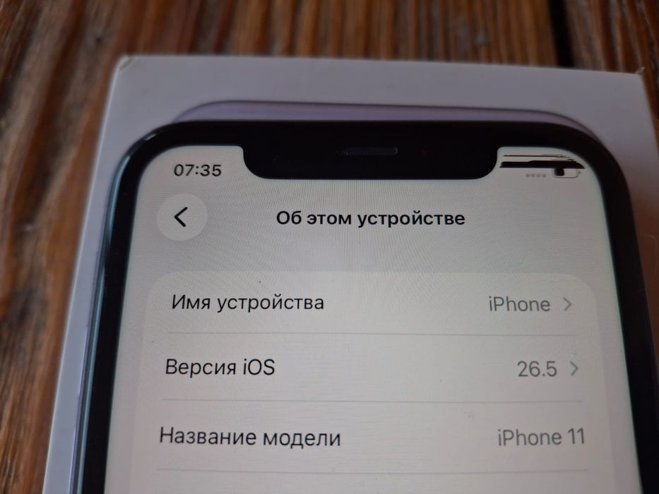 iPhone 11  128гб  68АКБ цена 75 тысяч