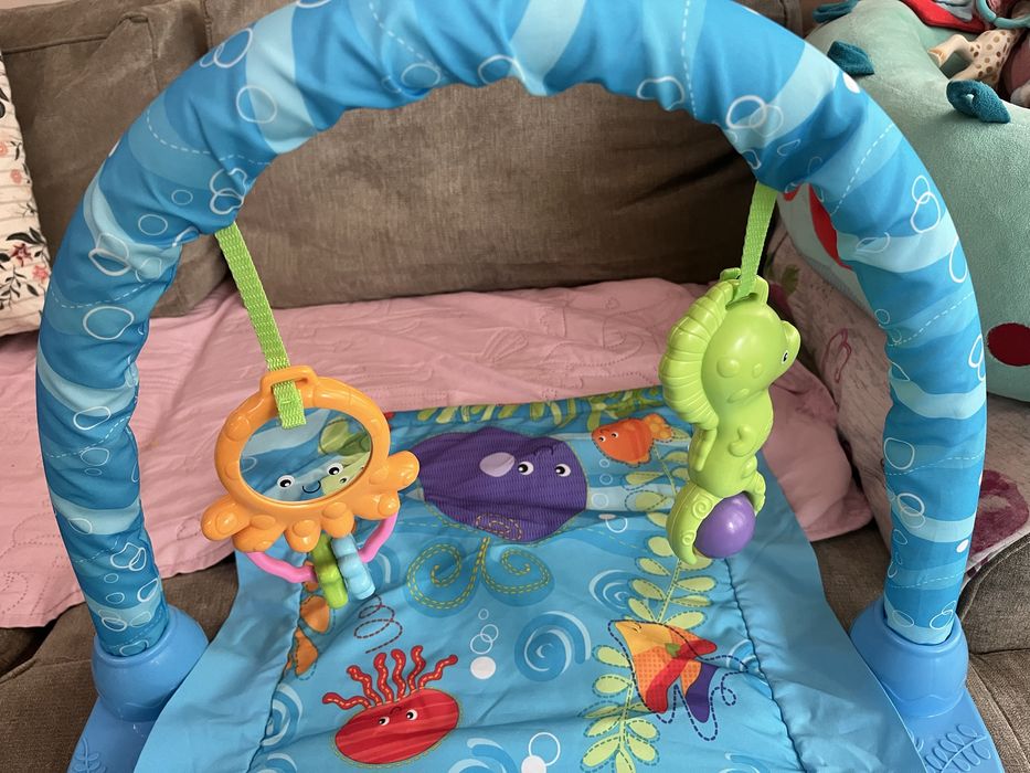 Активна гимнастика/килимче/тунелче за бебе Fisher Price Морско дъно