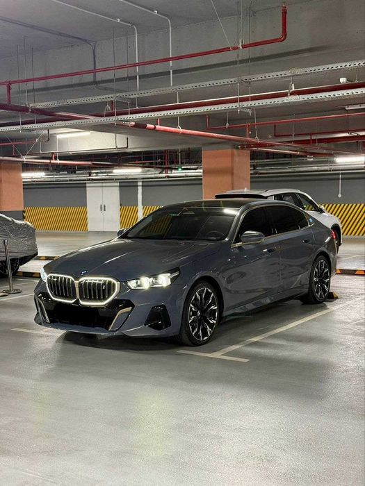 BMW i5 35L Full M Sport 2024г! 3 тыс км пробега! Нардо Грей!