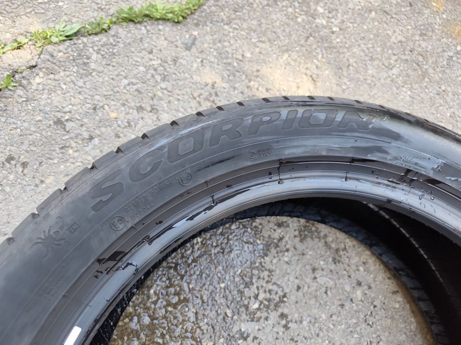 255/45/19" 2бр Pirelli scorpion zero, dot0621,7mm