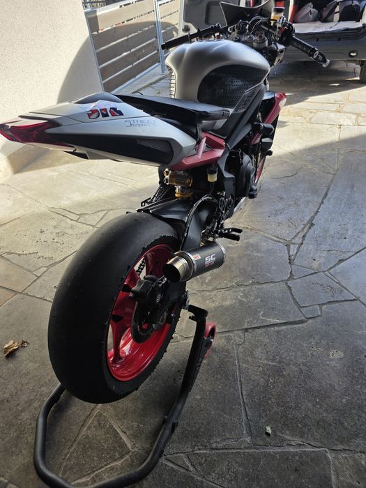 Triumph Street Triple 675 RX