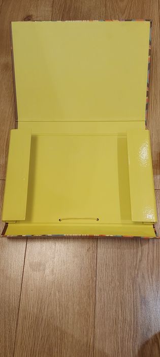 Комплект пособия за училище, гумички, будилник, ножичка, спинер, 20 лв