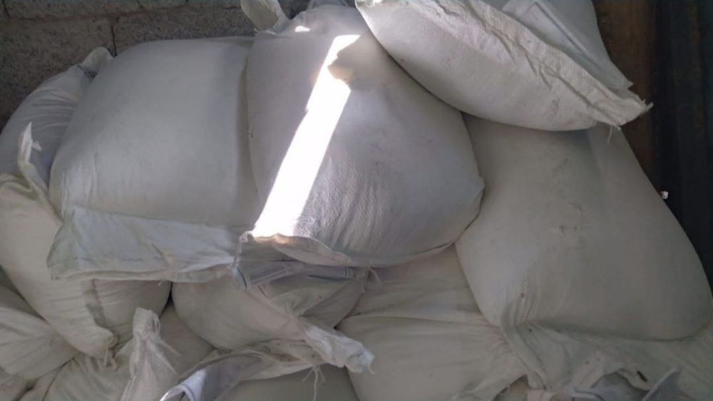 Дуст 500тенге 1 кг.  в мешках 40 кг