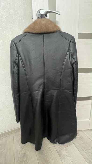 Продам дубленку женский