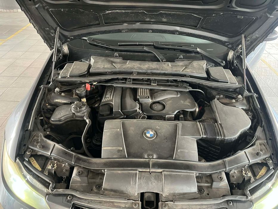 BMW i 320 2006г
