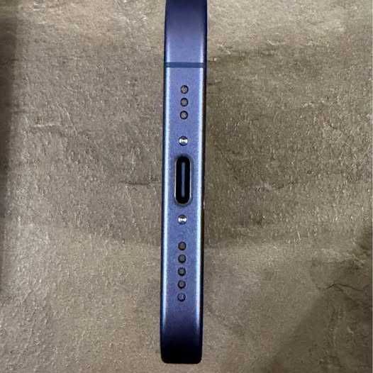 Чисто Нов Apple iPhone 16 128GB Ultramarine Синьо Отключен 100% Батерия 20 Цикъла