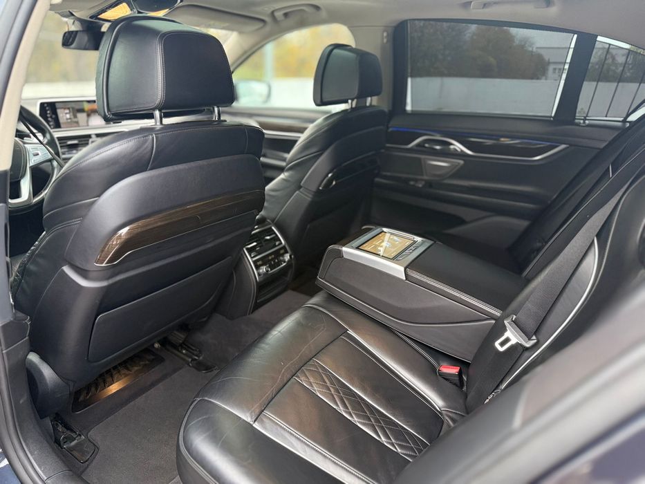 Vand BMW 730D 265cp 2016