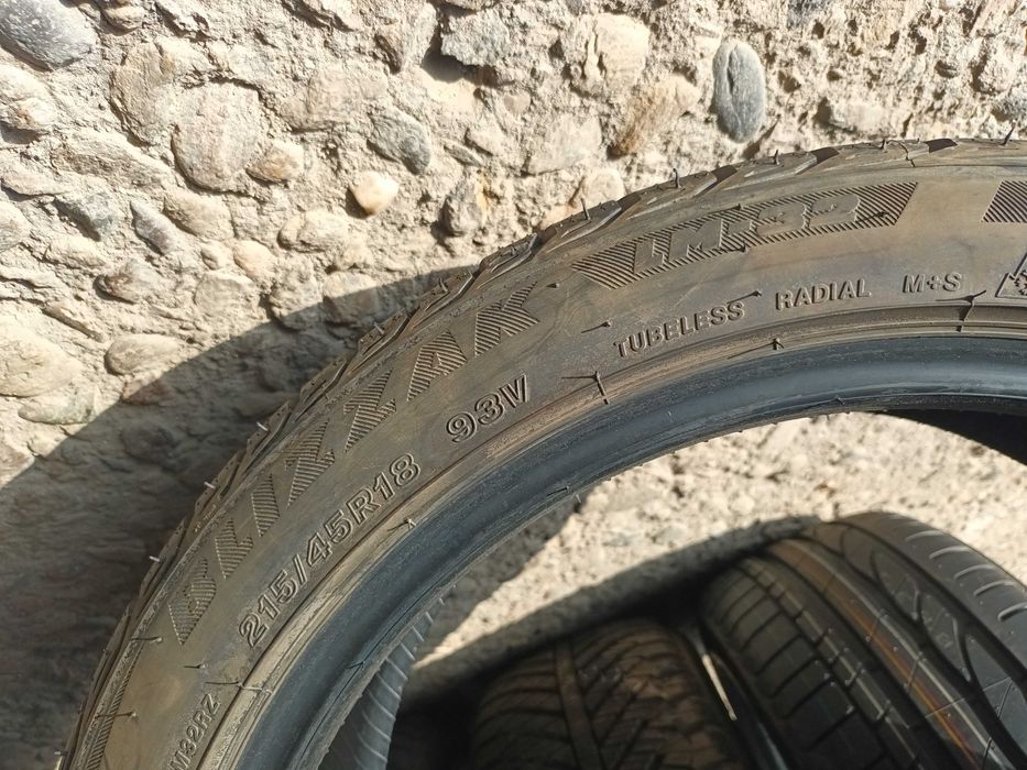 1 Нови зимна гума 215/45R18 Bridgestone Blizzak LM-32 XL 93V XL с борд