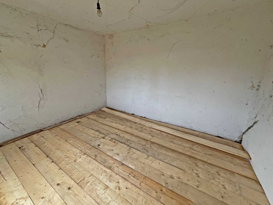 Продава се Къща в с. Изворник, Област Варна - 72 кв.м за 112 €/кв.м - Снимка #10