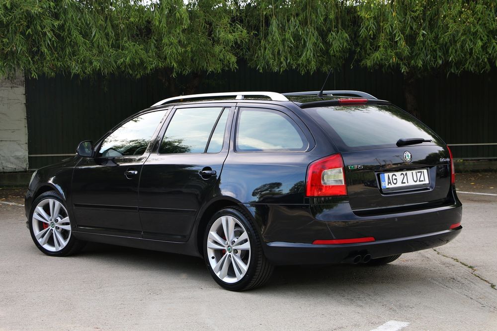SKODA Octavia 2012 — imagine 3