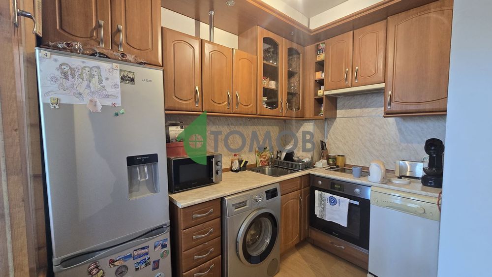 Продава се Тристаен апартамент в Стара Загора, Център - 94 кв.м за 803 €/кв.м - Снимка #3