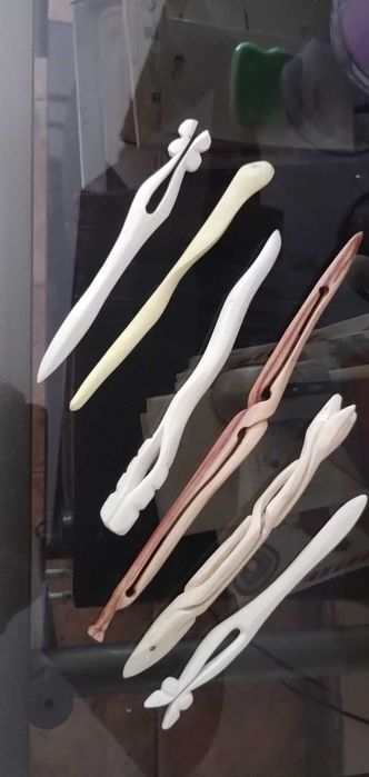 Игли за коса от естествено екзотично дърво лично от майстора